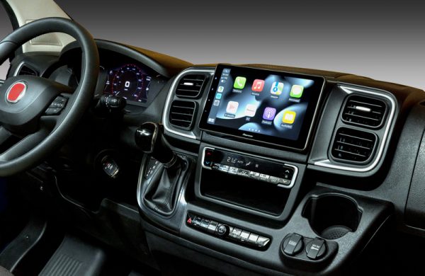 SPH-EVO950DAB Pioneer 9" Touchscreen Wireless Apple CarPlay Wireless Android Auto DAB/DAB+ Digital Radio - Image 5
